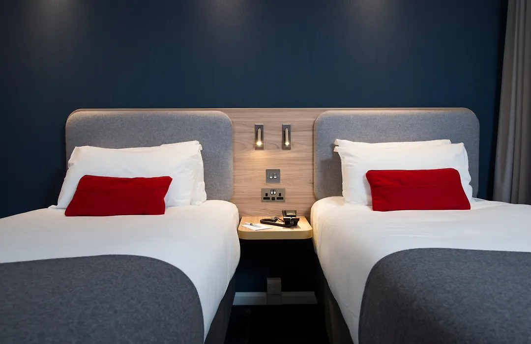 Holiday Inn Express Bath By Ihg-1