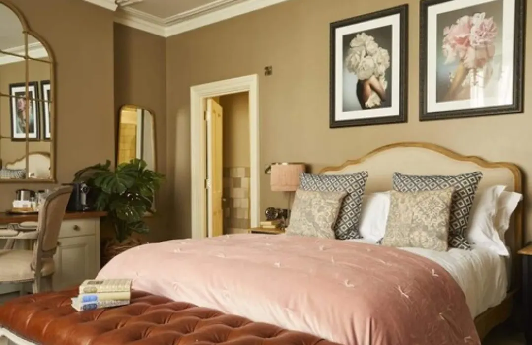 Broad Street Townhouse-1