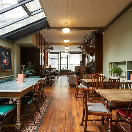 Broad Street Townhouse-3