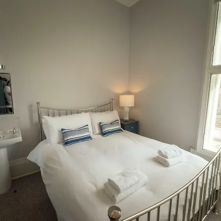 Anabelle'S Guest House-2